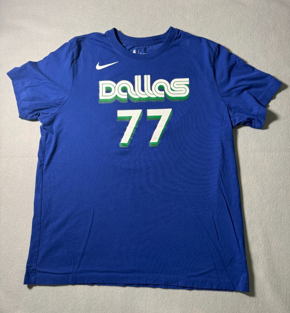Luka Dončić Doncic Dallas Mavericks #77 Nike City Edition 22 23 T-Shirt XL
